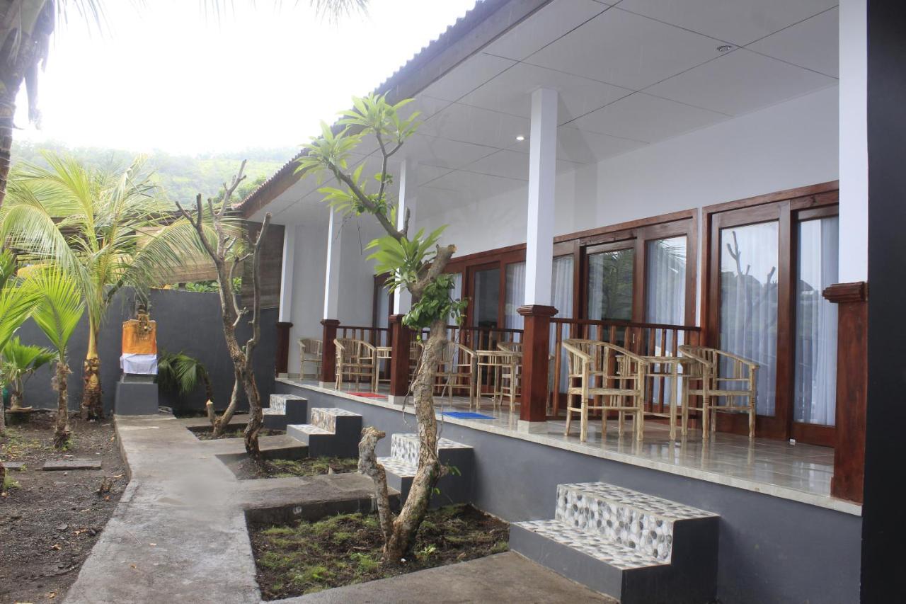 Teman Teman Bungalows 1 Amed Exteriér fotografie
